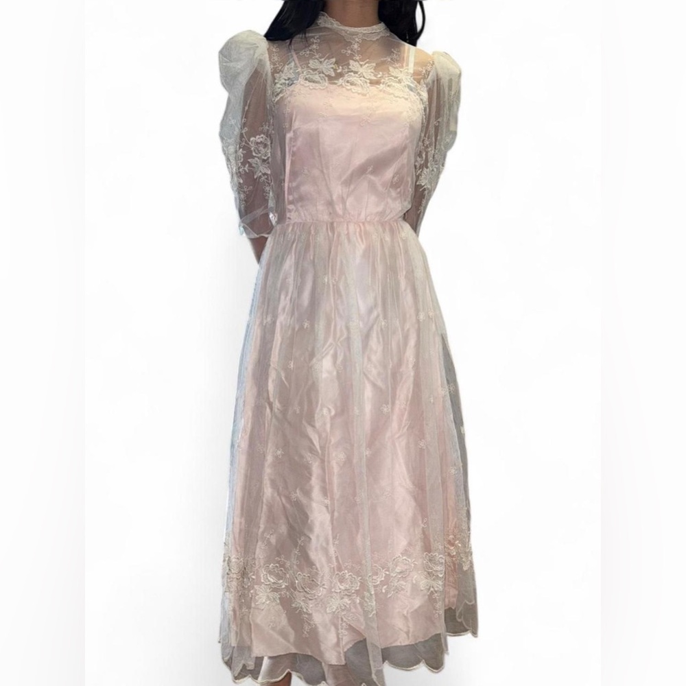 Elegant Pink Women's Intimate - Picture 3 of 8